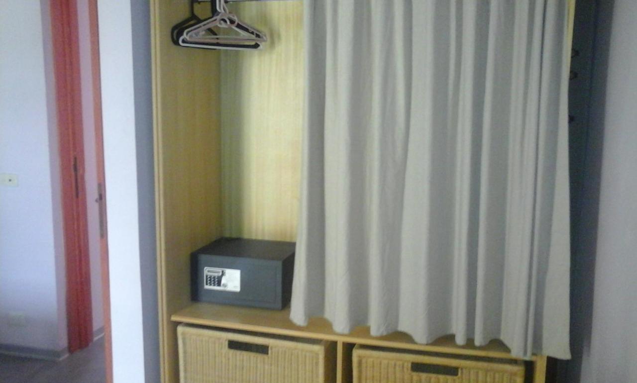 Residencial Las Palmeras De Willy Бока Чика Екстериор снимка